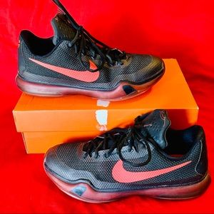 Nike Kobe 10 ‘Crimson’ (6.5Y)